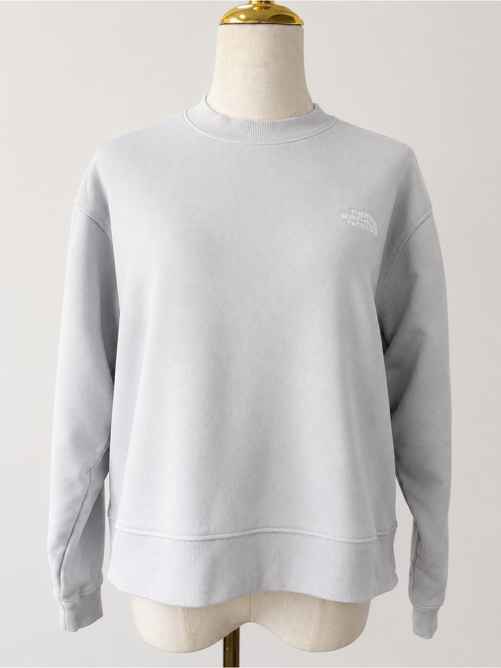 The North Face Women's Scoopneck Crew in Light Gray